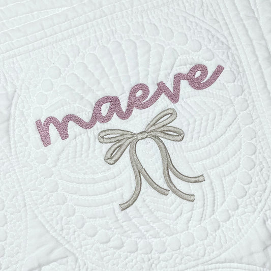 NAME & BOW | BABY QUILT